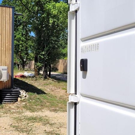 Tiny House Sud Du Lot Villa Le Montat ภายนอก รูปภาพ