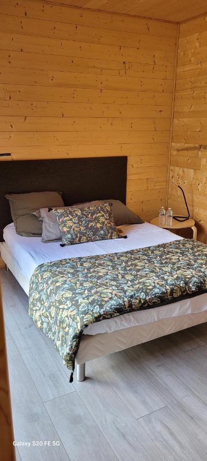Tiny House Sud Du Lot Villa Le Montat ภายนอก รูปภาพ